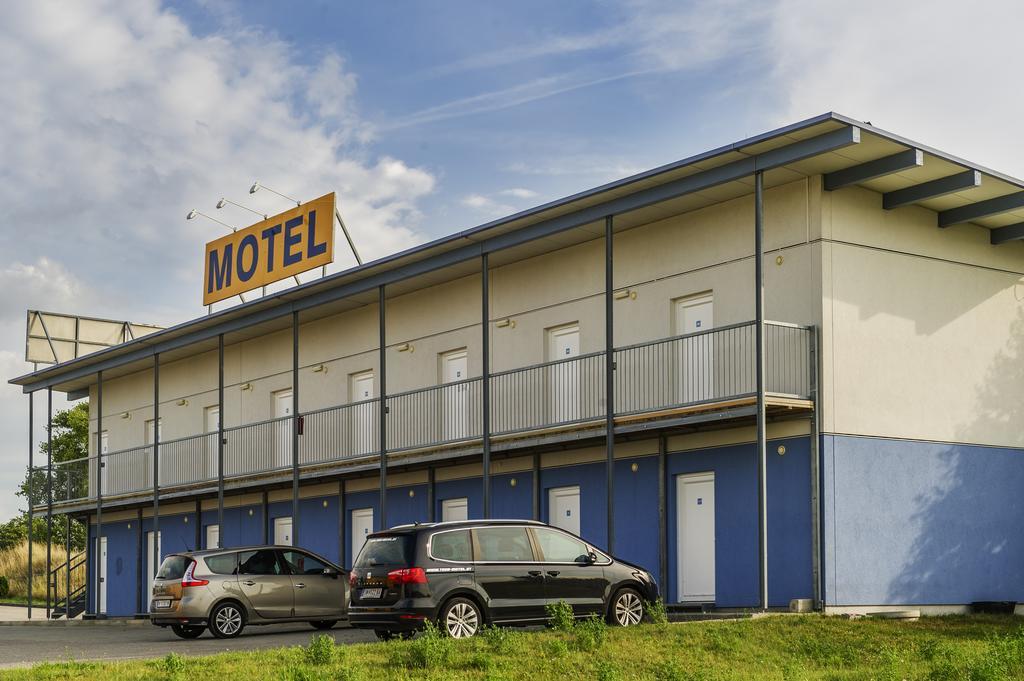 Tour-Motel Wilfersdorf  Exterior foto